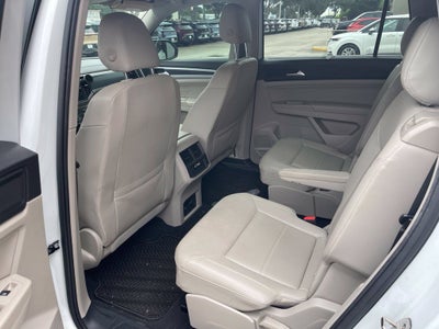 2021 Volkswagen Atlas 3.6L V6 SE w/Technology R-Line