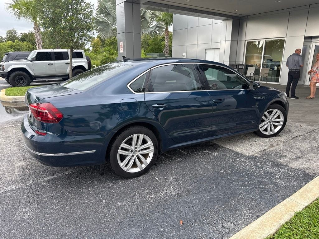 2018 Volkswagen Passat 2.0T SE