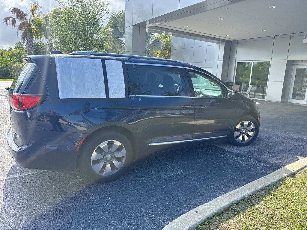 2018 Chrysler Pacifica Hybrid Limited
