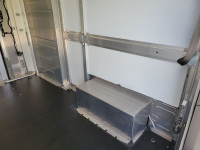 2024 BrightDrop Zevo 400 Base