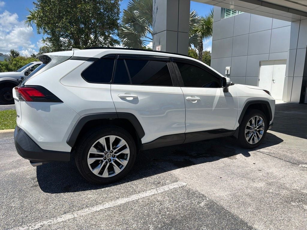 2022 Toyota RAV4 XLE Premium