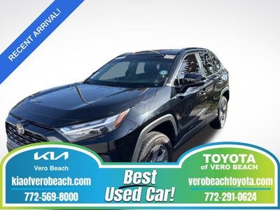 2022 Toyota RAV4 XLE