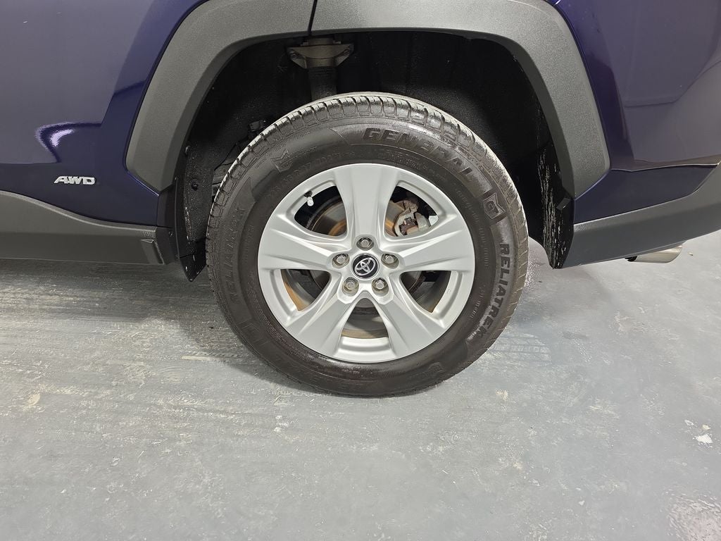 2020 Toyota RAV4 Hybrid XLE