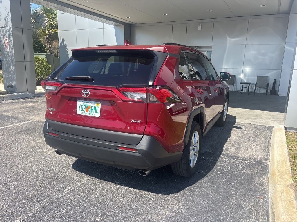 2021 Toyota RAV4 XLE