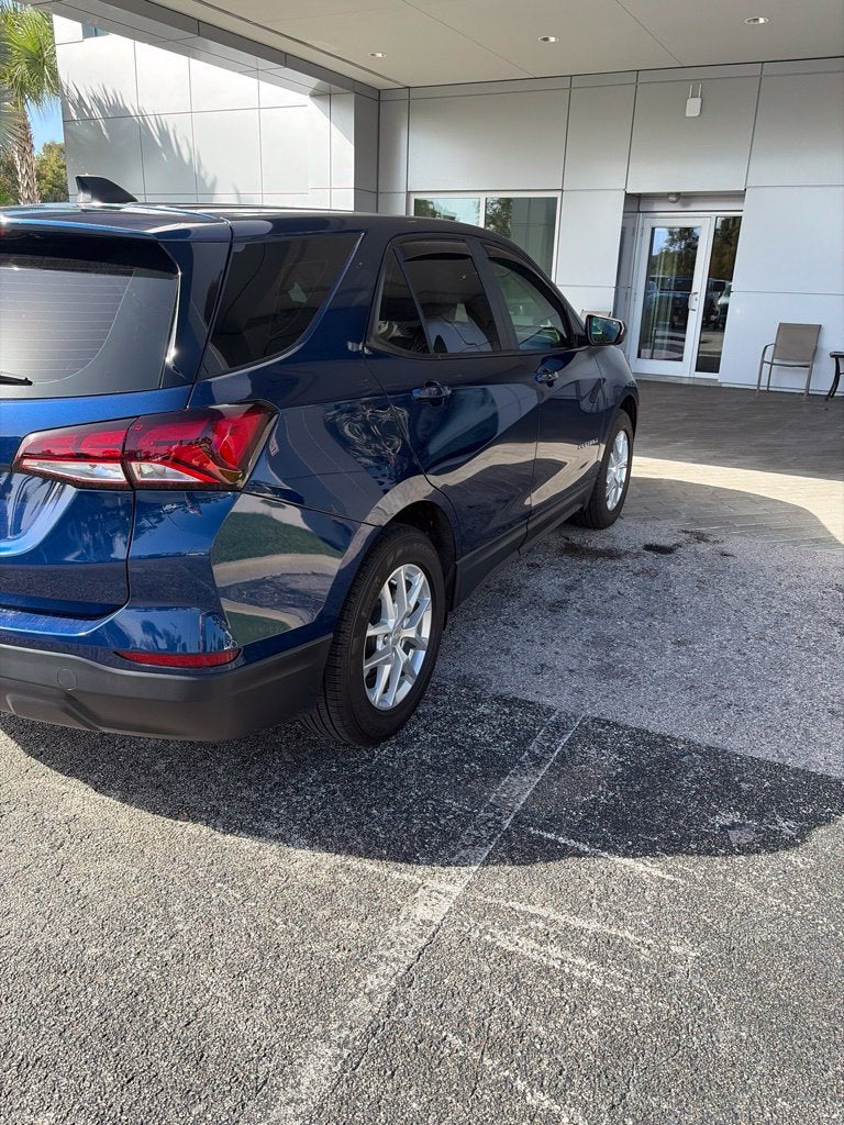 2022 Chevrolet Equinox LS