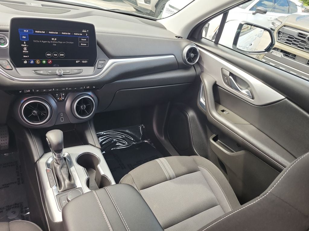 2025 Chevrolet Blazer LT