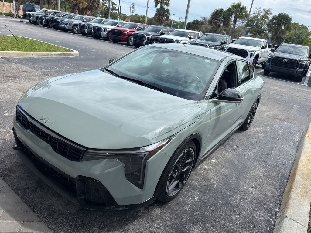 2025 Kia K4 GT-Line