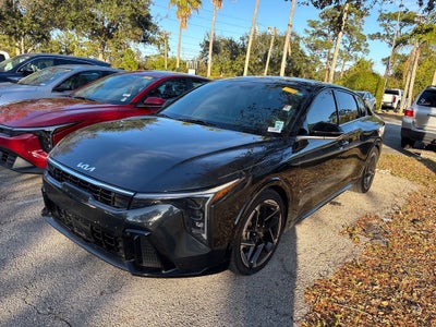 2025 Kia K4 GT-Line