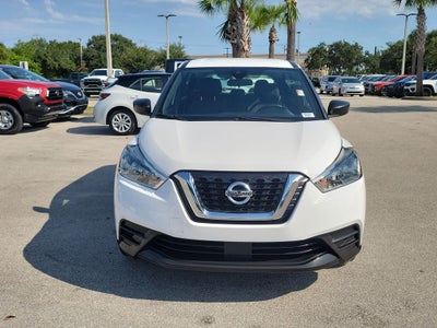 2020 Nissan Kicks S