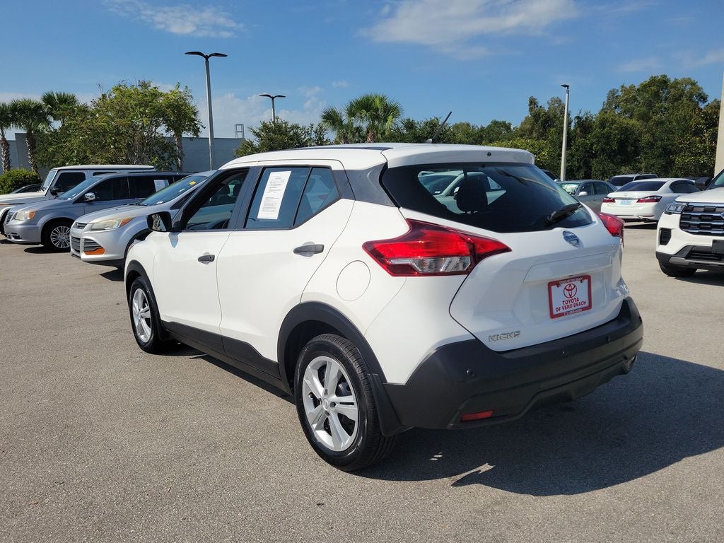 2020 Nissan Kicks S