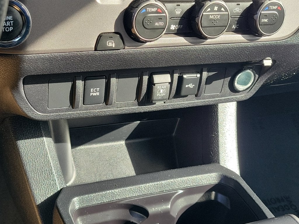 2023 Toyota Tacoma SR5 V6