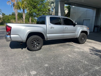 2022 Toyota Tacoma SR5 V6
