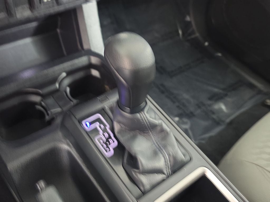 2022 Toyota Tacoma SR V6