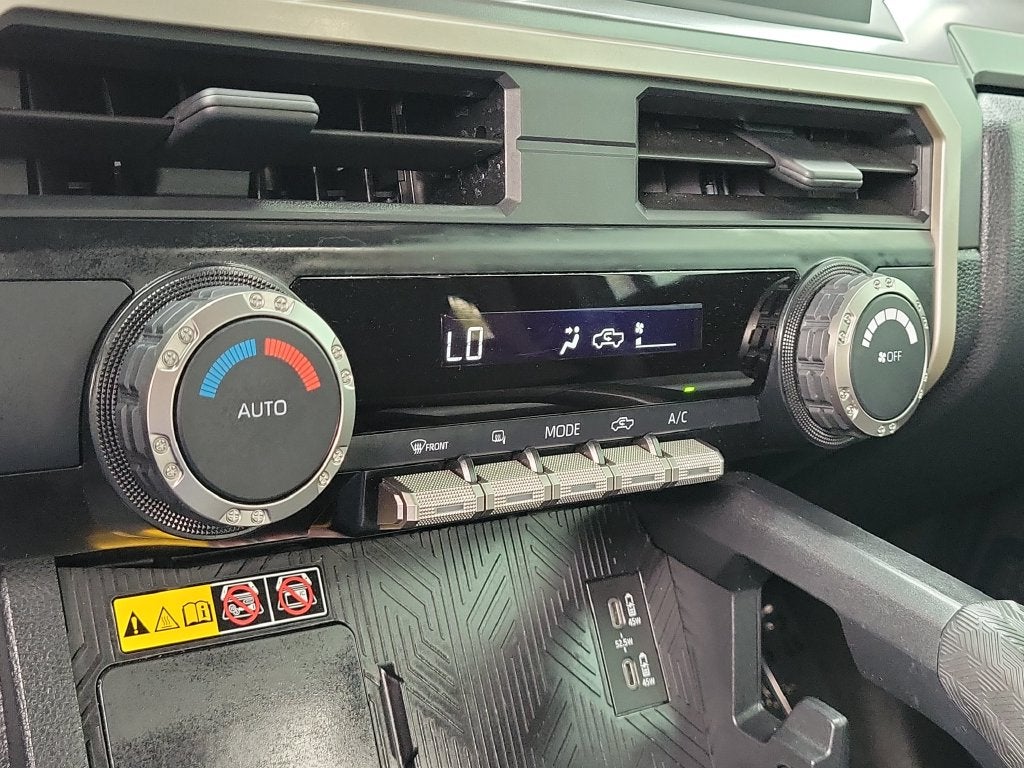 2024 Toyota Tacoma SR5