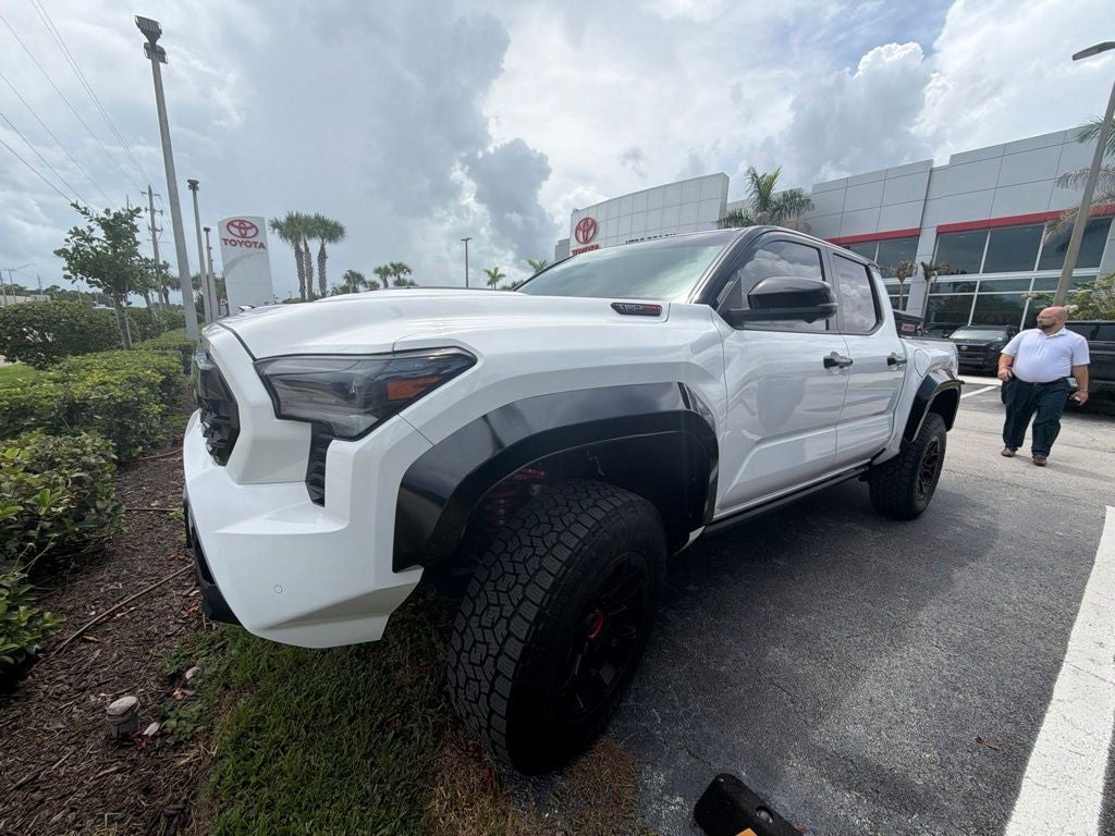 2026 Toyota Tacoma Hybrid TRD Pro