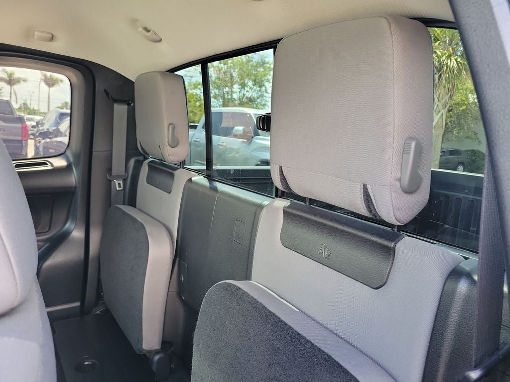 2023 Toyota Tacoma SR V6