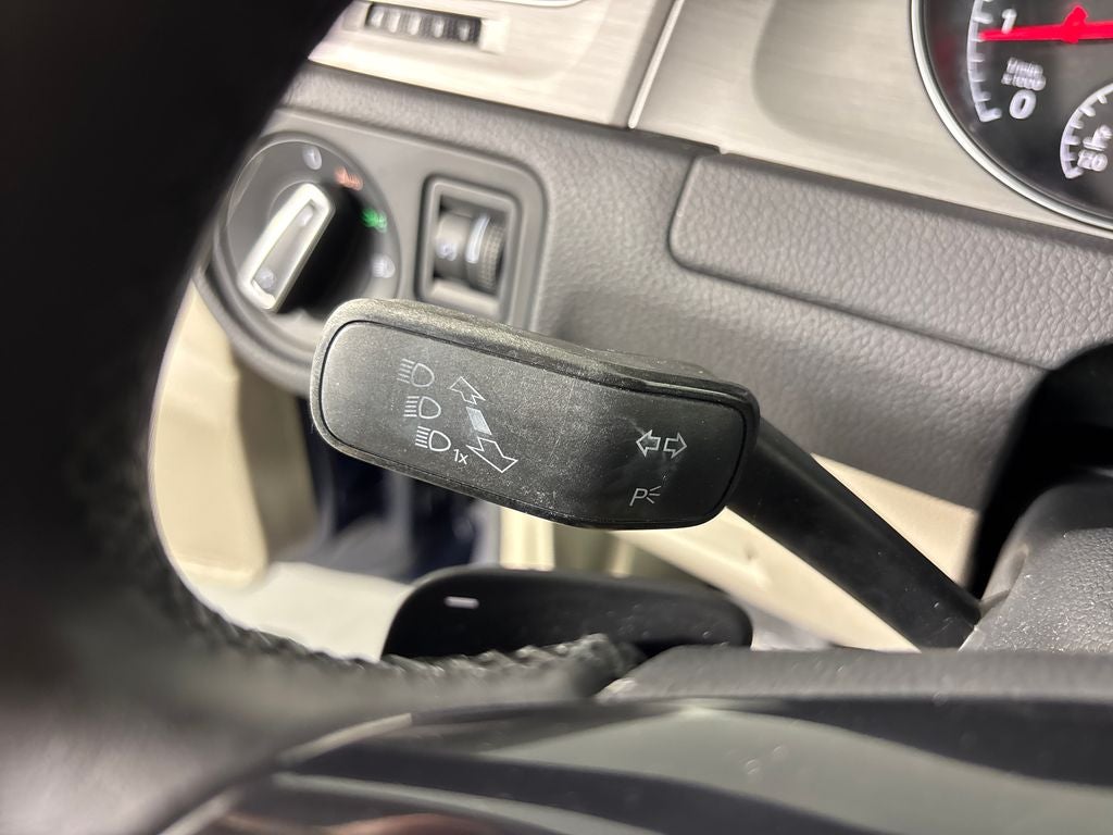 2017 Volkswagen Golf Wolfsburg