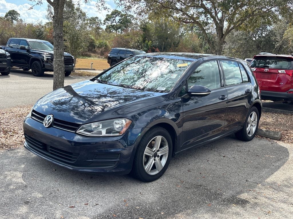 2017 Volkswagen Golf Wolfsburg