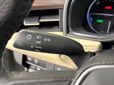 2021 Toyota Avalon Hybrid XLE Plus