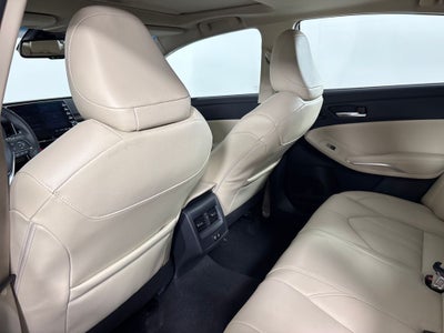 2021 Toyota Avalon Hybrid XLE Plus