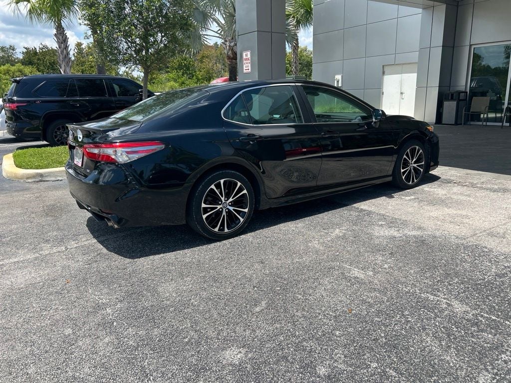 2018 Toyota Camry SE