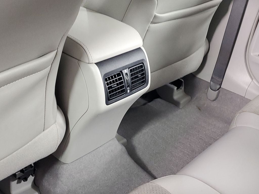 2012 Toyota Camry Hybrid XLE