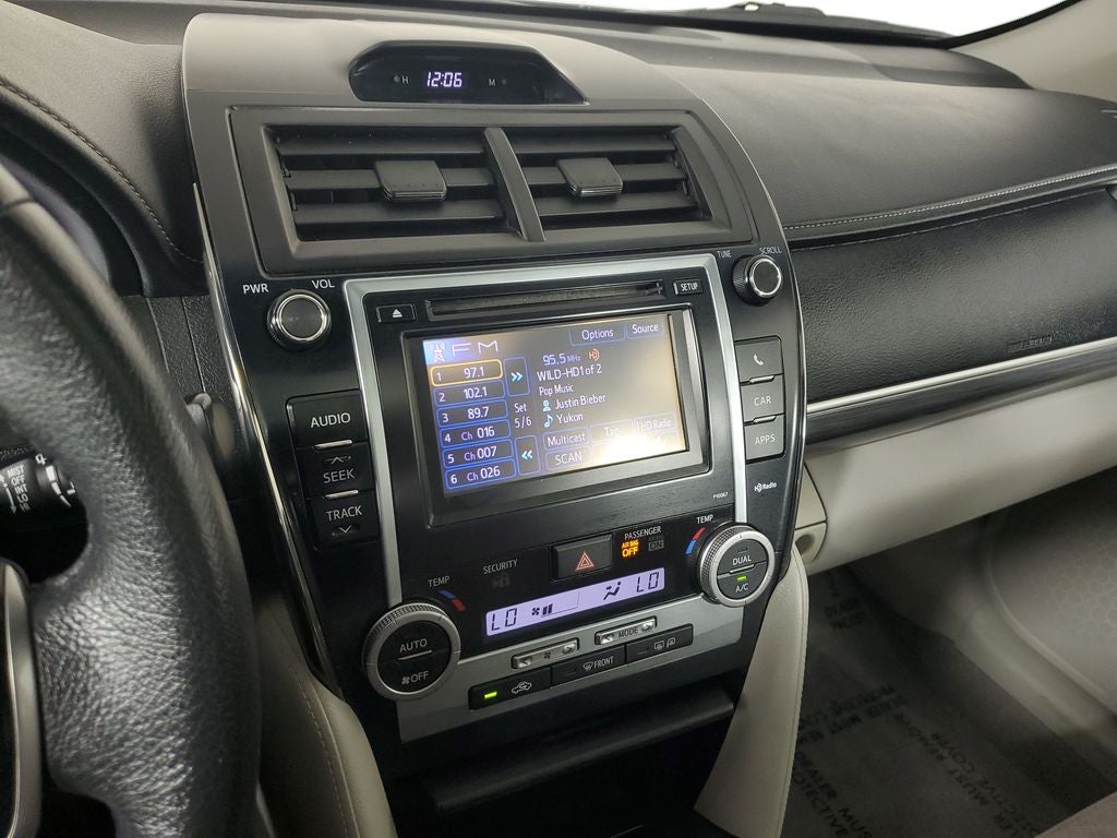 2012 Toyota Camry Hybrid XLE