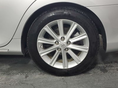 2012 Toyota Camry Hybrid XLE