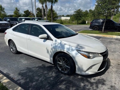 2017 Toyota Camry SE