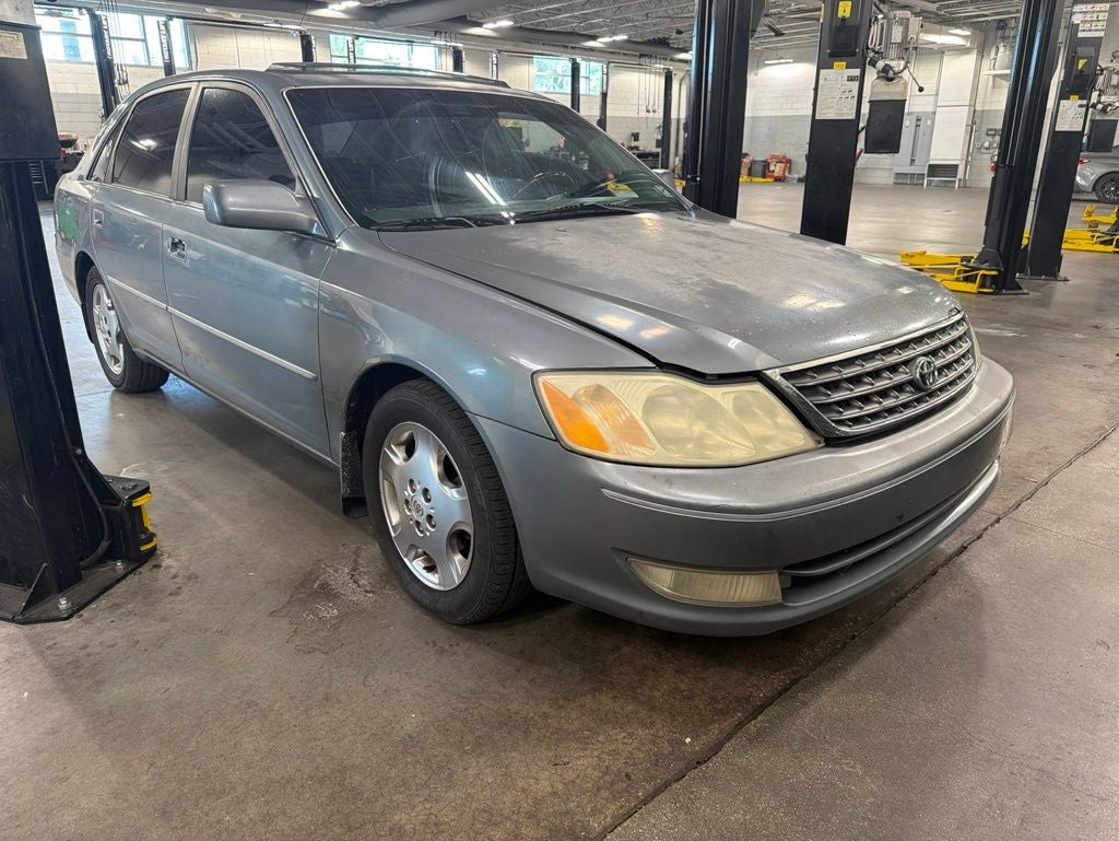 2004 Toyota Avalon XLS