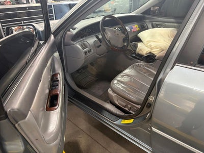 2004 Toyota Avalon XLS