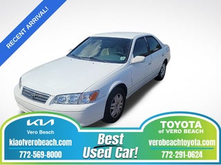 2000 Toyota Camry Base