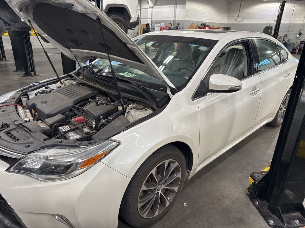 2017 Toyota Avalon XLE Premium