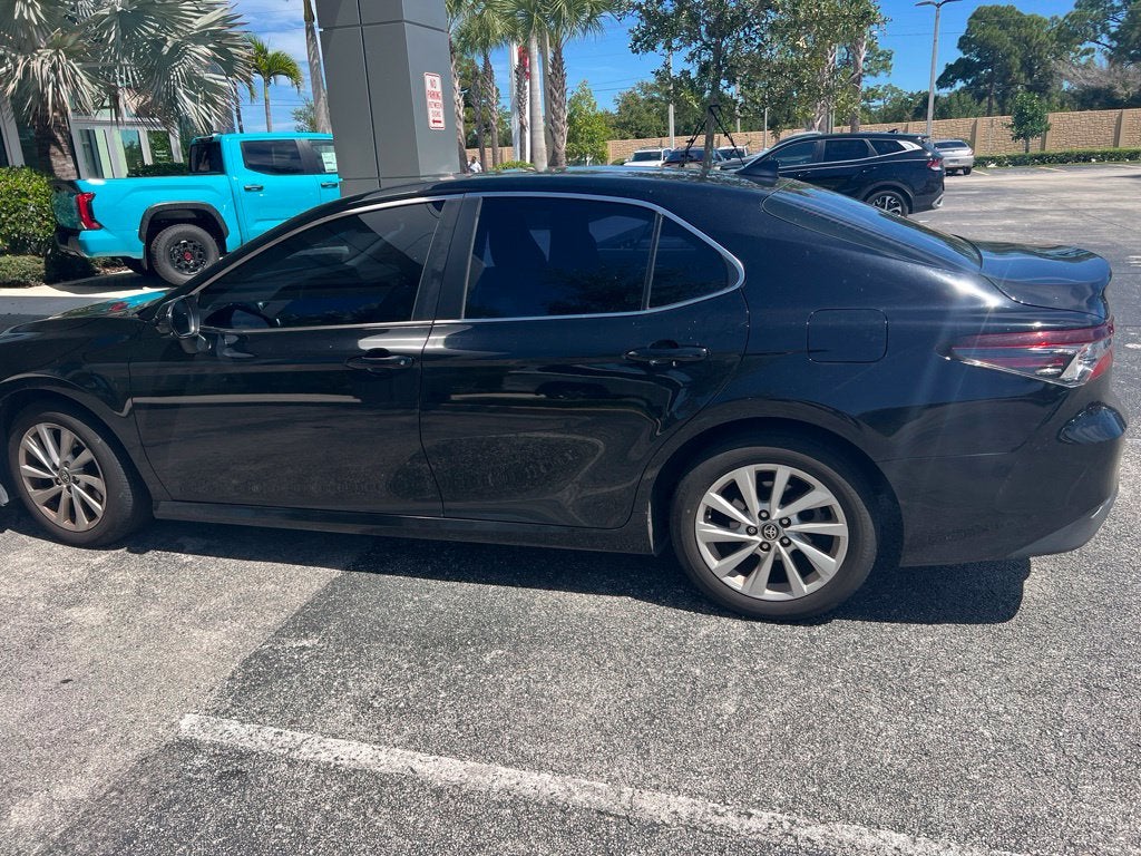 2022 Toyota Camry LE