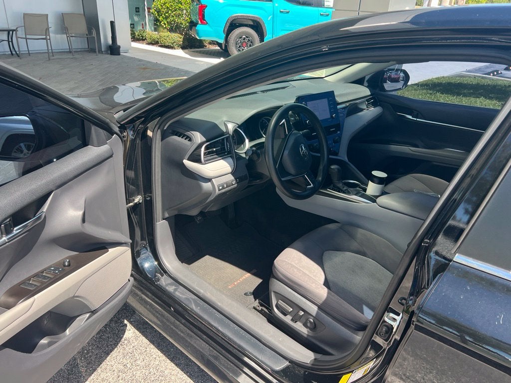 2022 Toyota Camry LE