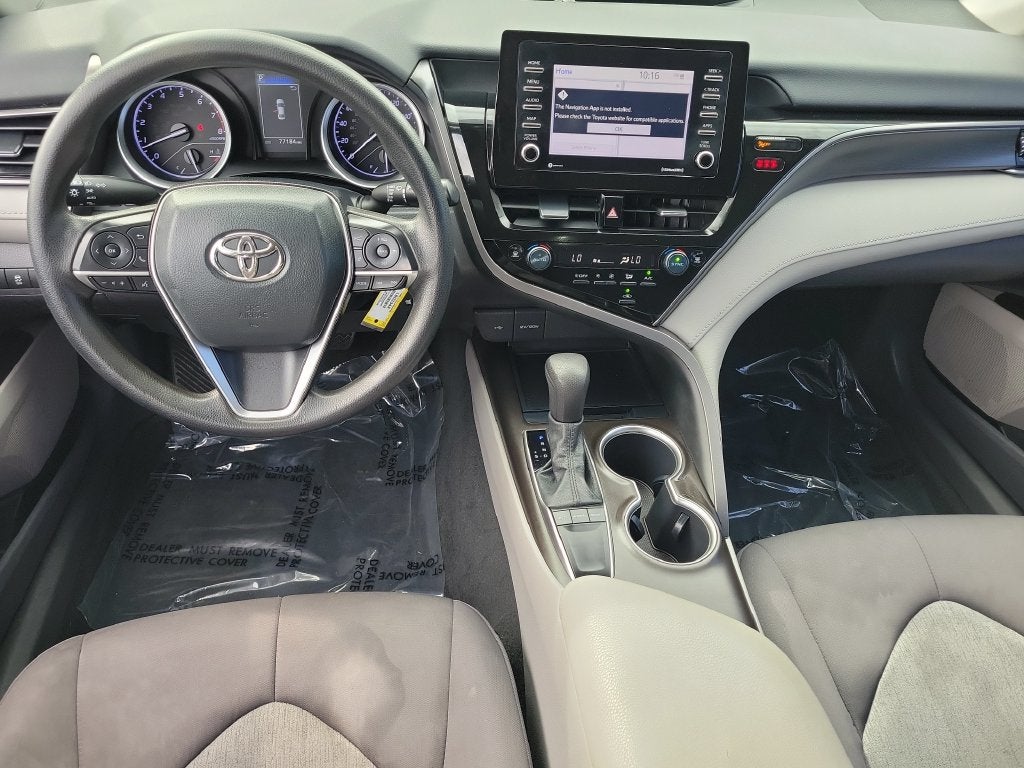 2022 Toyota Camry LE