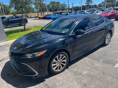 2022 Toyota Camry LE