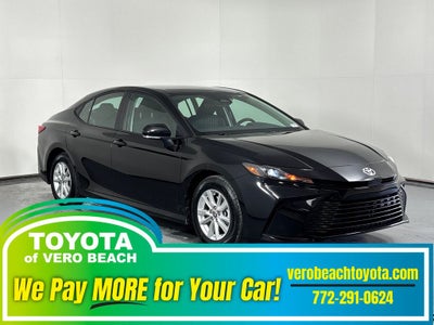 2025 Toyota Camry LE