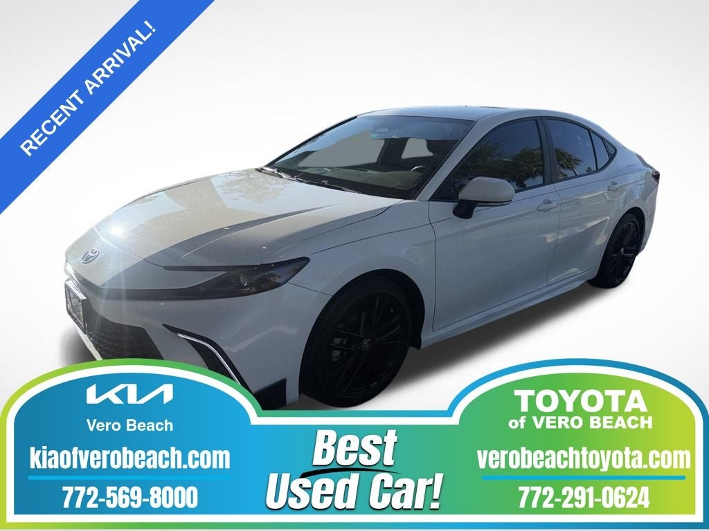 2025 Toyota Camry SE