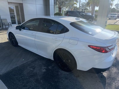 2025 Toyota Camry SE