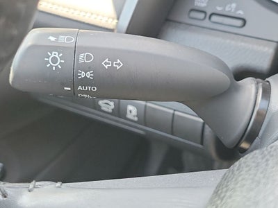 2023 Toyota Camry Hybrid XLE