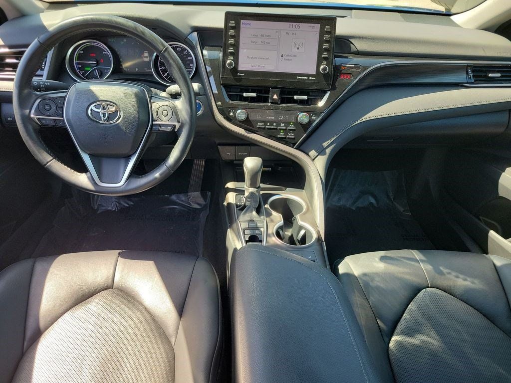2023 Toyota Camry Hybrid XLE