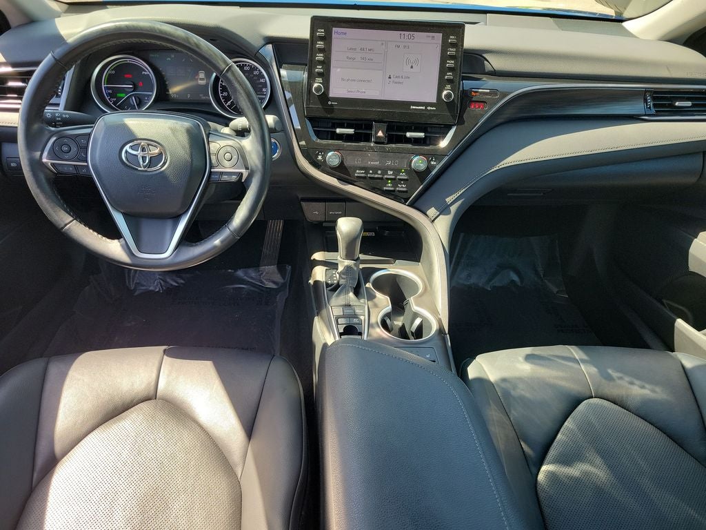 2023 Toyota Camry Hybrid XLE