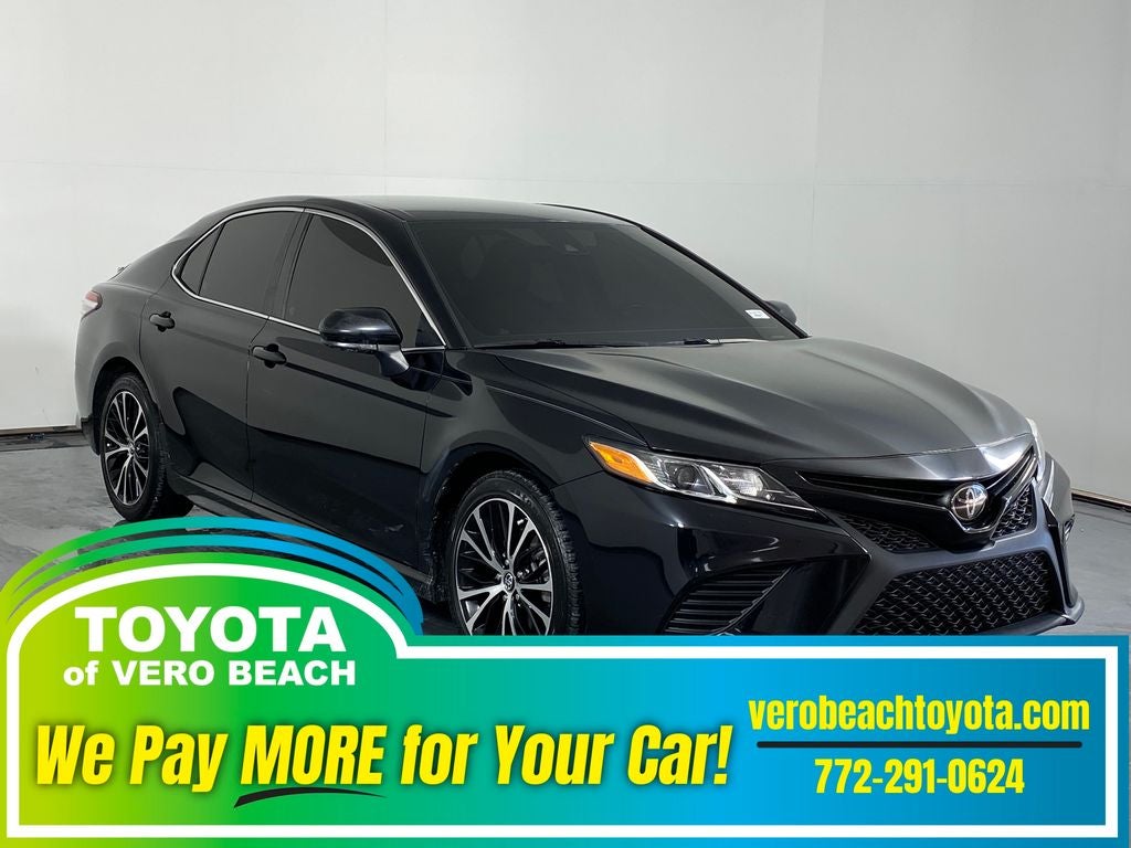 2020 Toyota Camry SE Nightshade