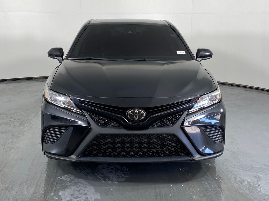 2020 Toyota Camry SE Nightshade