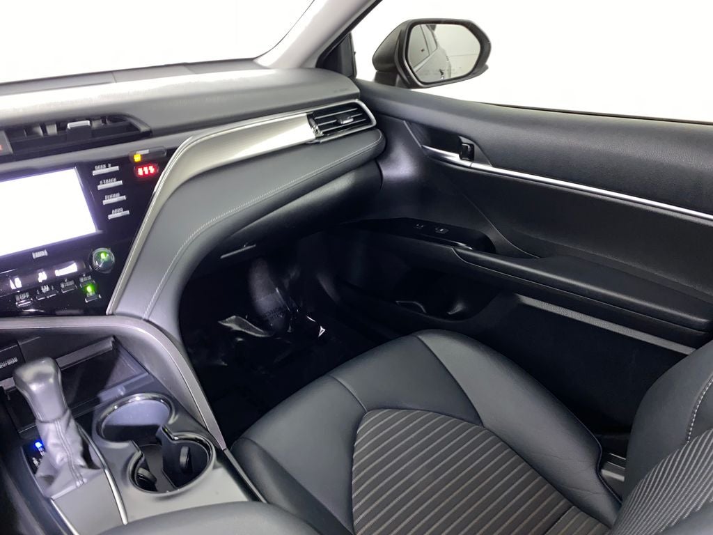 2020 Toyota Camry SE Nightshade