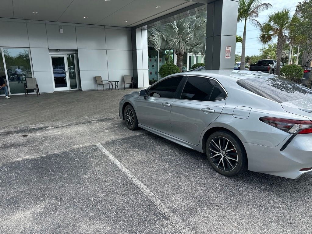 2024 Toyota Camry SE