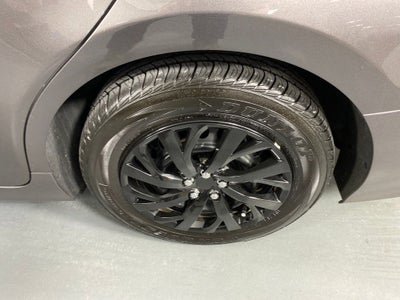 2024 Toyota Camry Hybrid LE