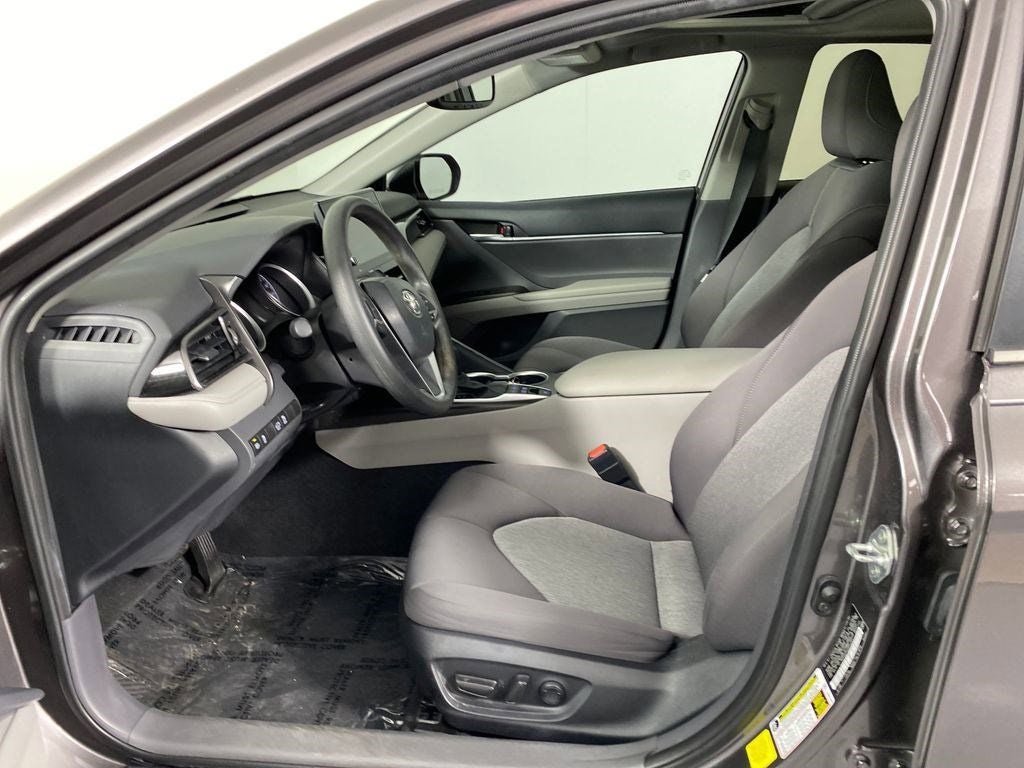 2024 Toyota Camry Hybrid LE