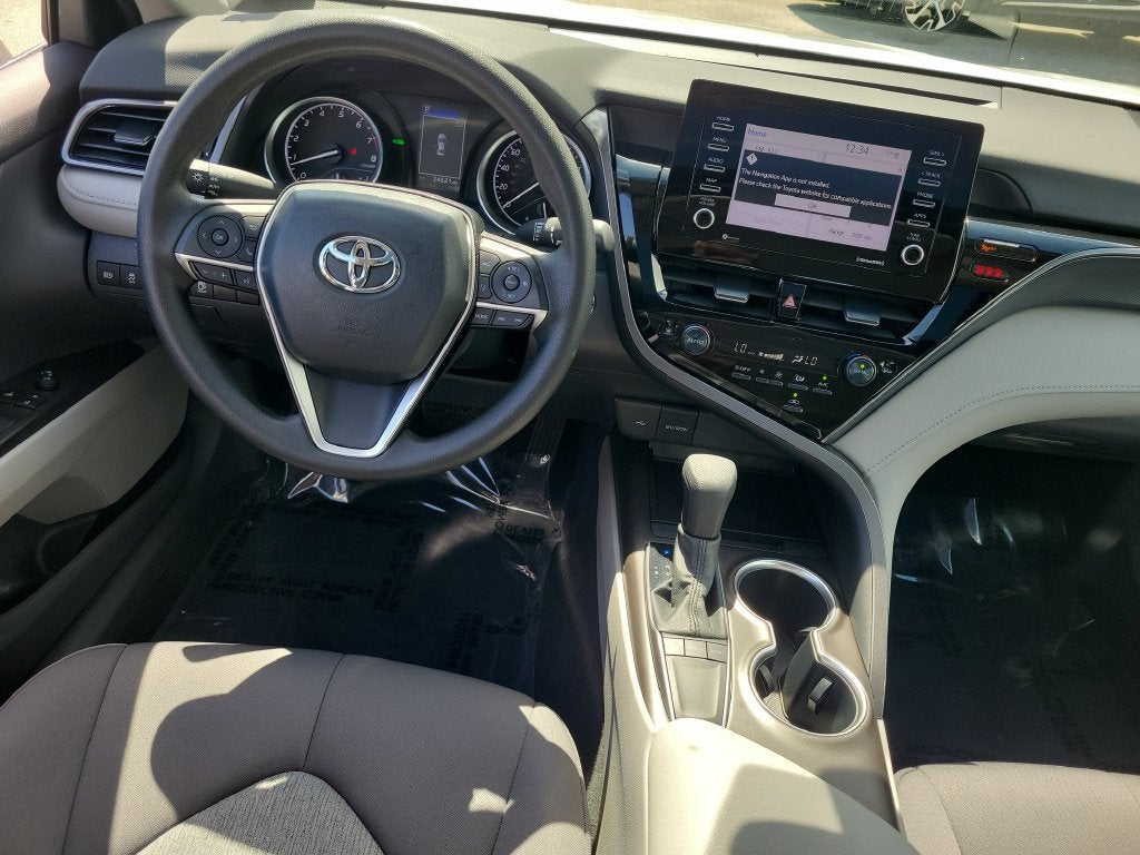 2024 Toyota Camry LE